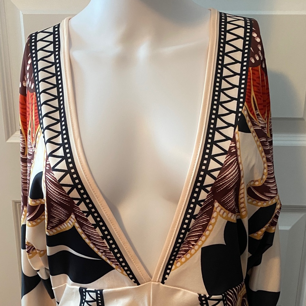 Edwin Multicolor Patterned Dress - Picture 4 of 6
